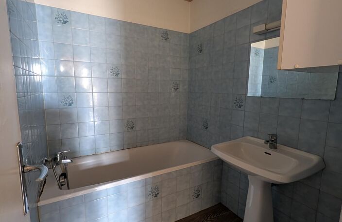 T3 duplex et T2 loué près de la plage — photo 4