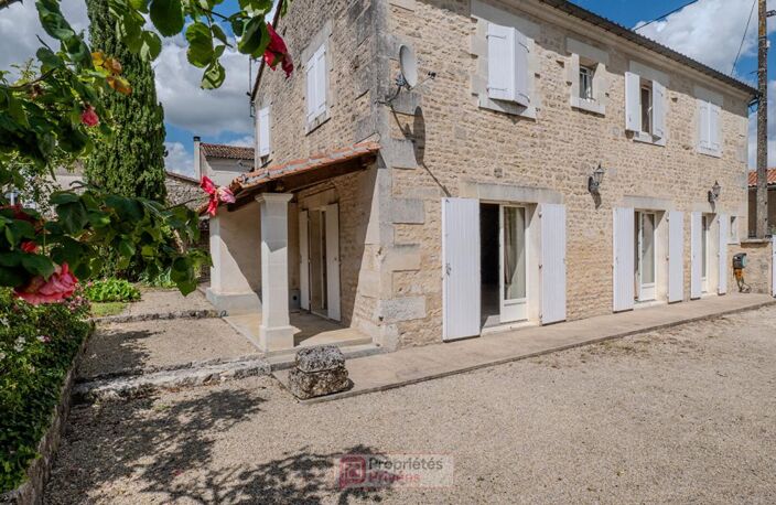 Maison charentaise 180 m2 — photo 2