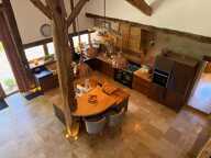 Un domaine d'exception en Dordogne avec trois maisons de caractère et deux granges — photo 4