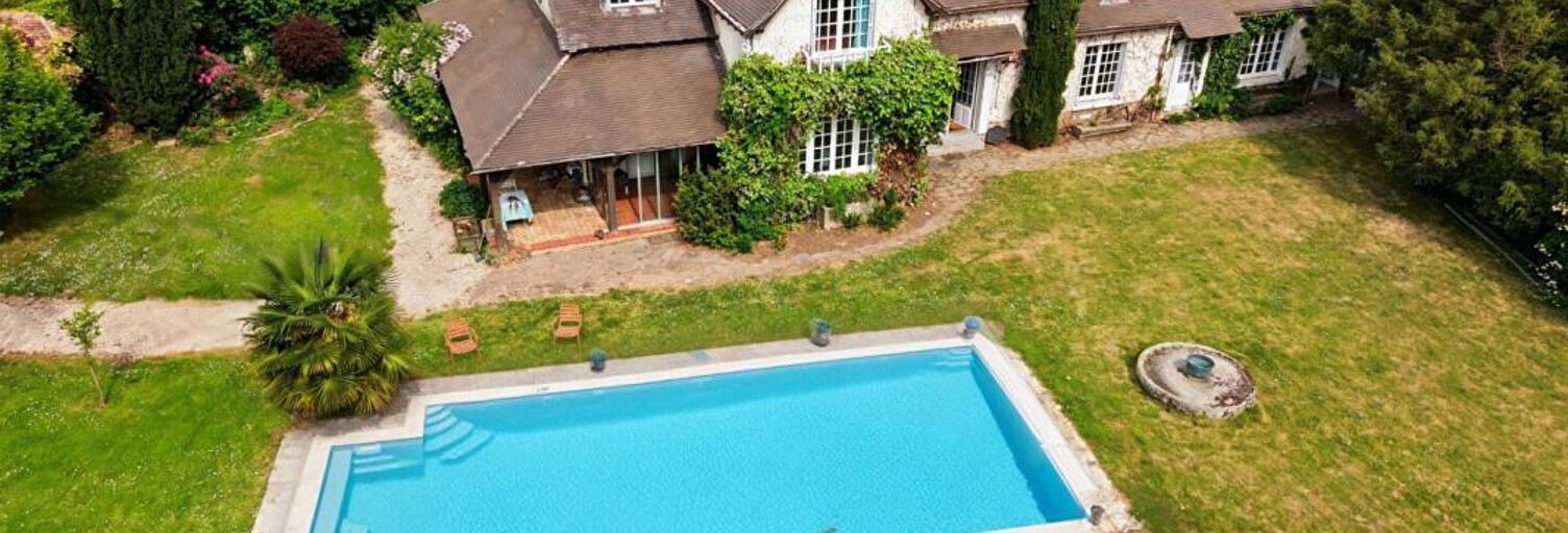 Maison 10 Pièces 252 m² à vendre à Montgivray (36400)