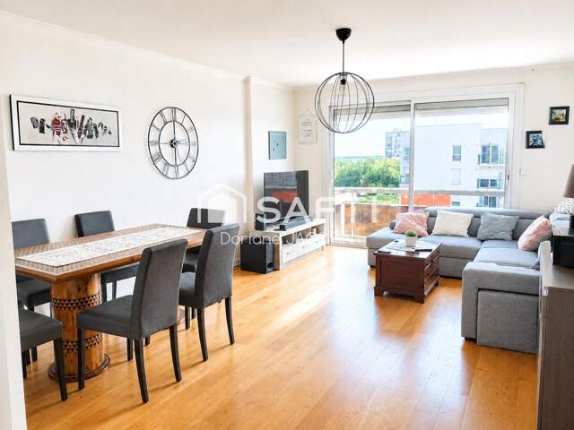 Appartement T5, résidence calme, proche toutes commodités — photo du bien