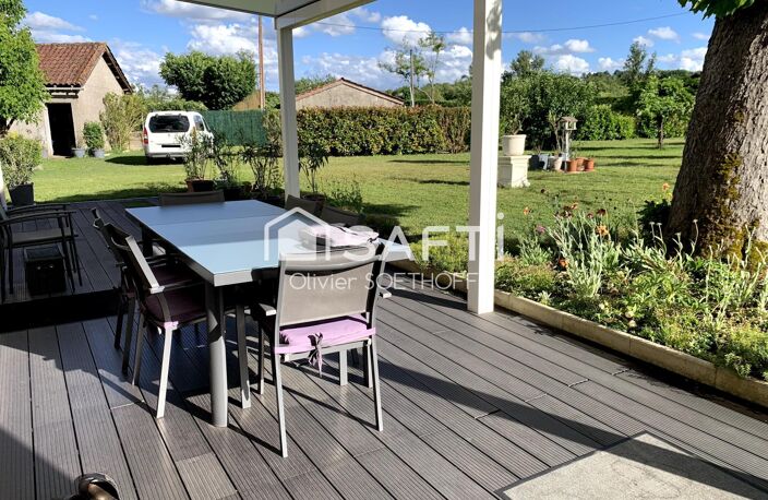 A Barbaste Propriété au calme avec dépendance de 50 m², piscine et terrasse couverte — photo 4