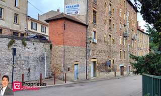 Immeuble  251 m² à vendre à Thizy-les-Bourgs (69240)