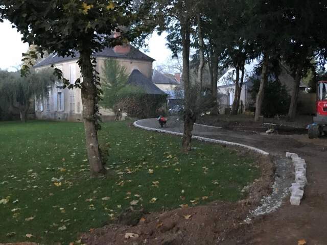 Bien rare : demeure de caractère avec parc, piscine et maison de gardien — photo du bien