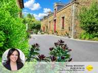 À 20 min de Vannes · Ensemble immobilier de caractère en pierre · Deux longères · 3 dépendances · 4 cabanes dans les arbres — photo 2