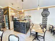 Pleine Propriété Immeuble Mixte Prêt à Exploiter  Grans Centre ville — photo 4