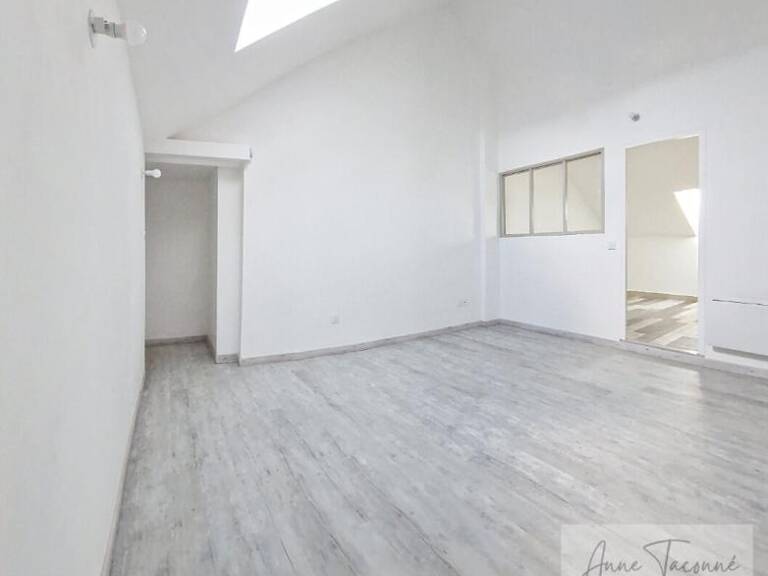 F3 — photo 1