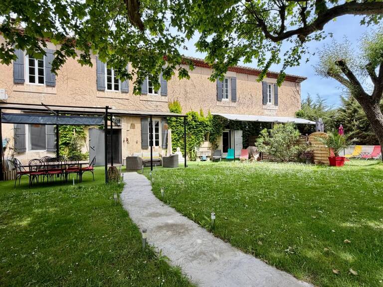 Mas XIXe T11 avec piscine et terrain constructible — photo 1