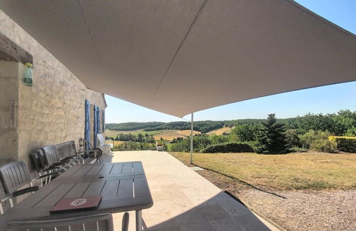 Élégante Maison en Pierre du Quercy  Vue Panoramique, Piscine & 1 Ha de Nature — photo 3
