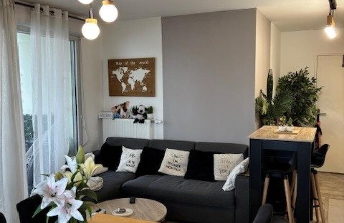 T4 moderne avec balcon et double parking — photo 2