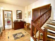 Villa avec terrain, piscine et dépendances — photo 2