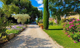 Maison 8 Pièces 207 m² à vendre à Fontvieille (13990)