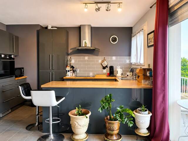 LUNEL 34400 : APPARTEMENT 3 PIÈCES 67 M² AVEC BALCON - RÉSIDENCE SÉCURISÉE — photo du bien