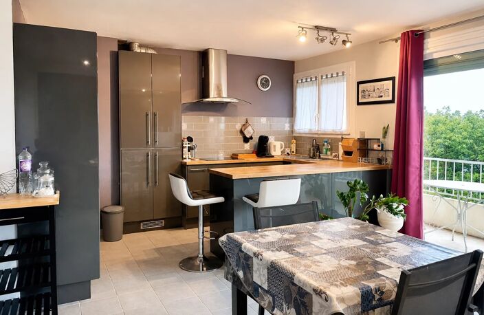 LUNEL 34400 : APPARTEMENT 3 PIÈCES 67 M² AVEC BALCON - RÉSIDENCE SÉCURISÉE — photo 3