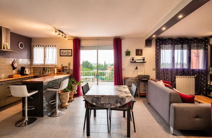 LUNEL 34400 : APPARTEMENT 3 PIÈCES 67 M² AVEC BALCON - RÉSIDENCE SÉCURISÉE — photo 4