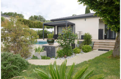 VILLA CONTEMPORAINE DE PLAIN-PIED 150 m2 - 4 chambres - DPE — photo du bien