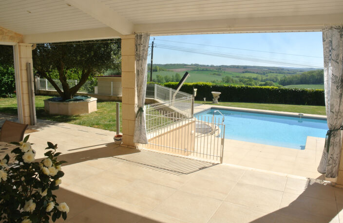 Ensemble immobilier comprenant 2 maisons sur 3 hectares de t — photo 4
