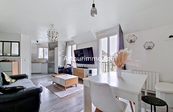 Appartement 3 pièces avec Box + Parking et combles aménageables. — photo 2