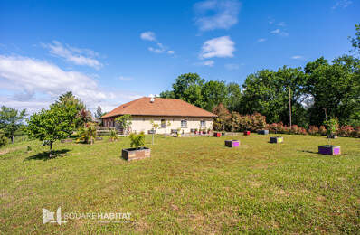 RICAUD, Maison plain pied de 180m2 , sur 14300m2 de terrain — photo du bien
