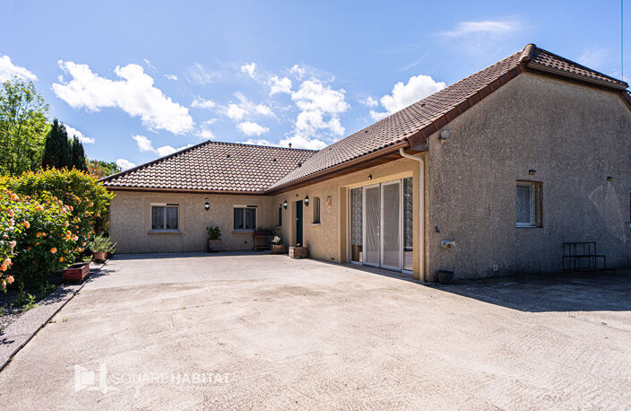 RICAUD, Maison plain pied de 180m2 , sur 14300m2 de terrain — photo 2