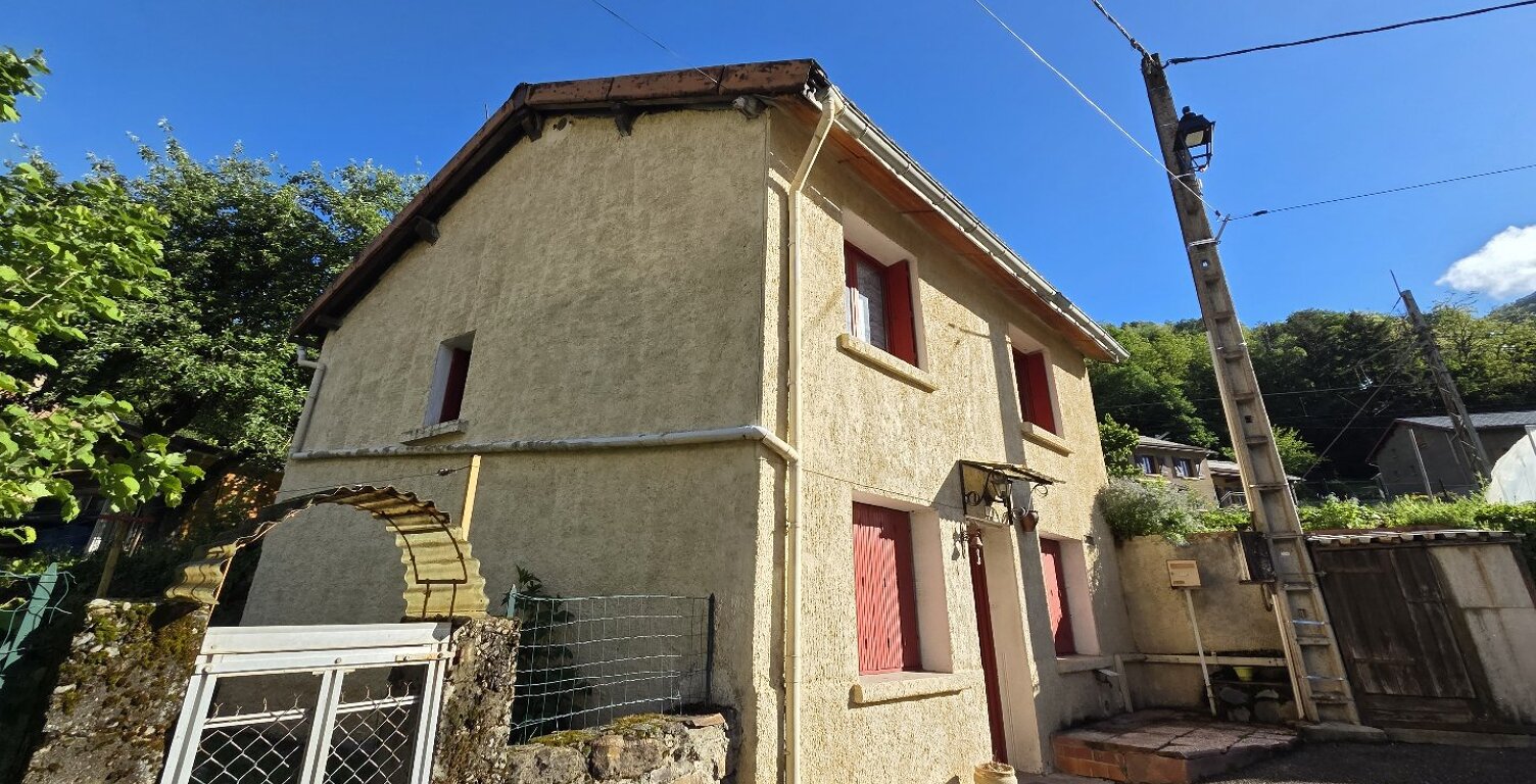 Vente maison 3 pièces 49 m² Ax-les-Thermes (09110) — photo 1