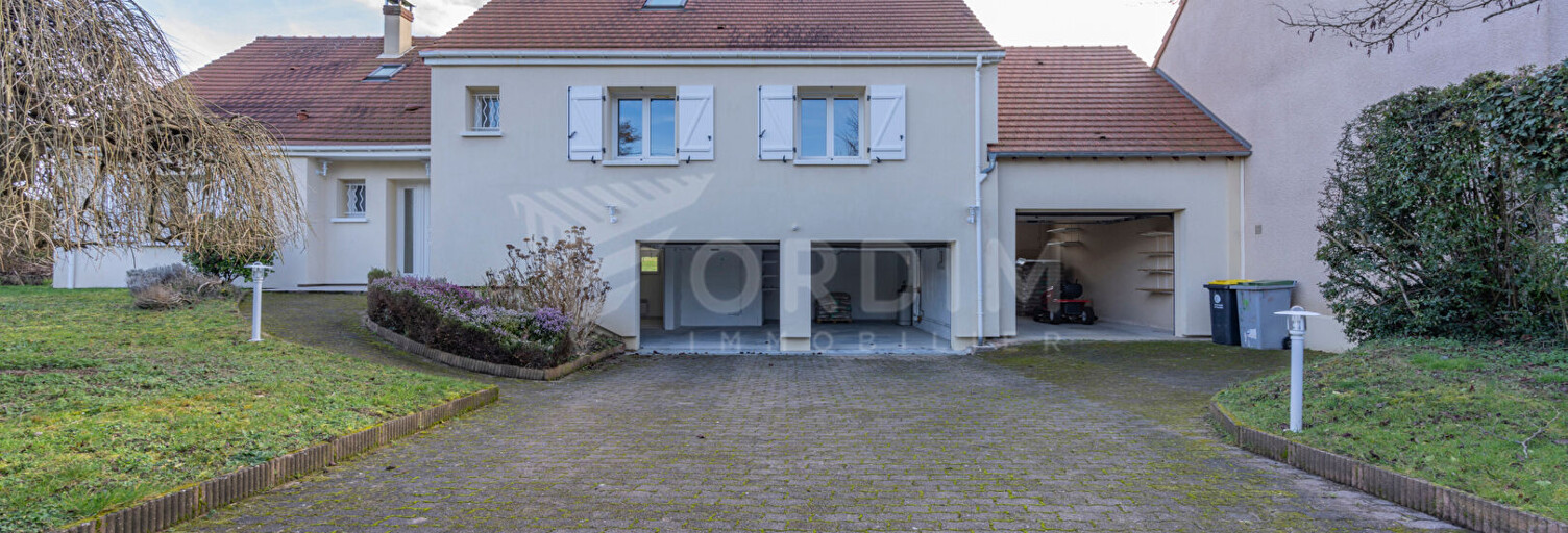 Maison 8 Pièces 188 m² à vendre à Charbuy (89113)