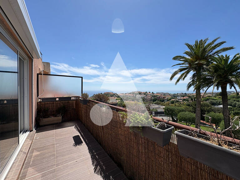 LOCATION MEUBLEE 4 PIECES TERRASSE DERNIER ETAGE — photo 1