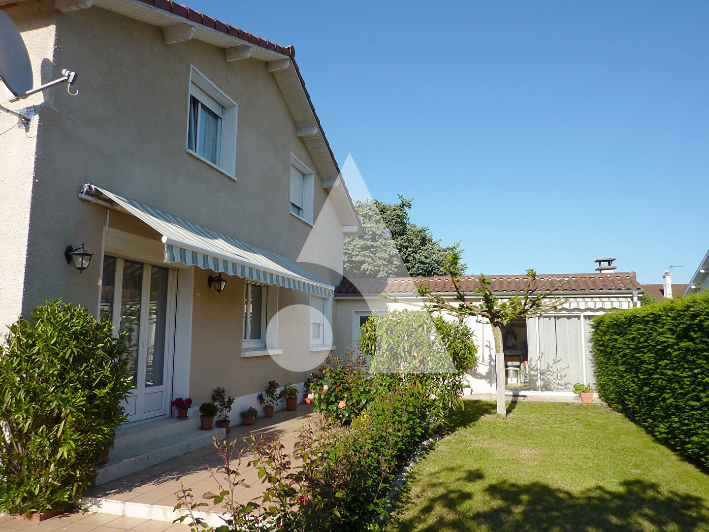 Villa / Maison  T6 à vendre Tarbes 65000