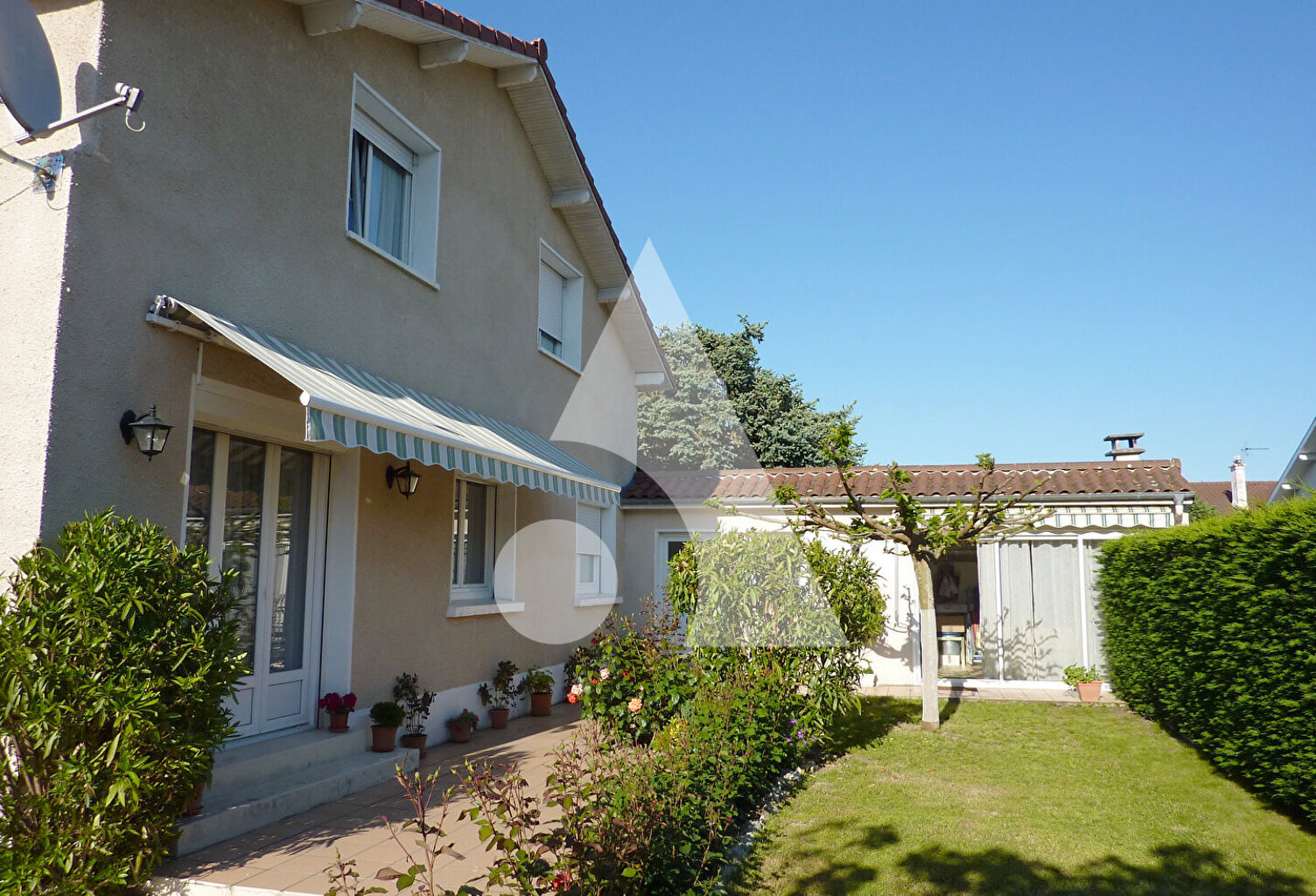 Maison rénovée Tarbes 6 pièces 157.58 m² — photo 1