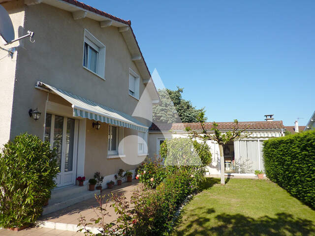 Maison rénovée Tarbes 6 pièces 157.58 m² — photo du bien