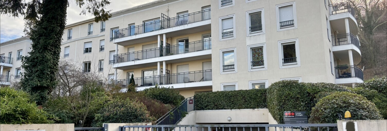 Appartement 7 Pièces 166 m² à vendre à Caluire-et-Cuire (69300)