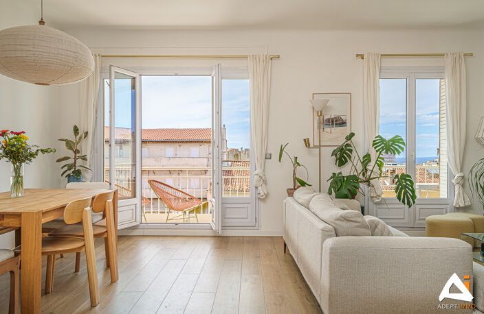 ST Victor/Endoume, T3/4 82m2 av. 2  BALCONS (20m2), VUE MER & Ntre DAME — photo 5