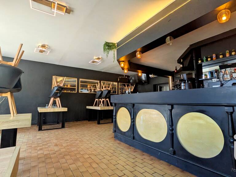 Vente Immeuble 216 m&sup2; — photo 1