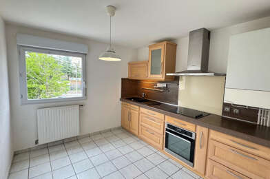 Appartement 3 pièces 760 €
