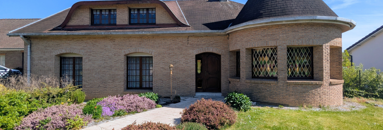 Maison 11 Pièces 260 m² à vendre à Lapugnoy (62122)