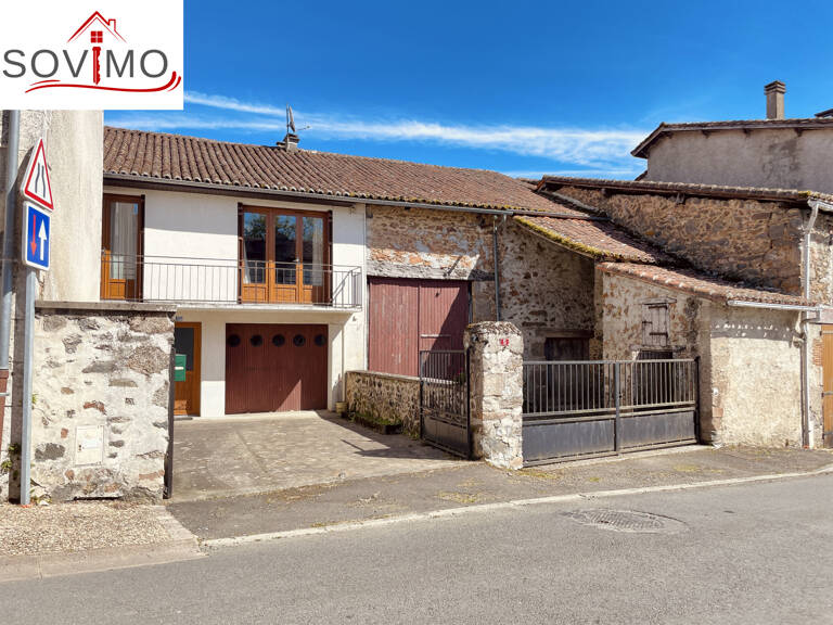 MAISON DE VILLAGE SUR SOUS SOL AVEC GRANGE, COUR ET JARDIN — photo 1