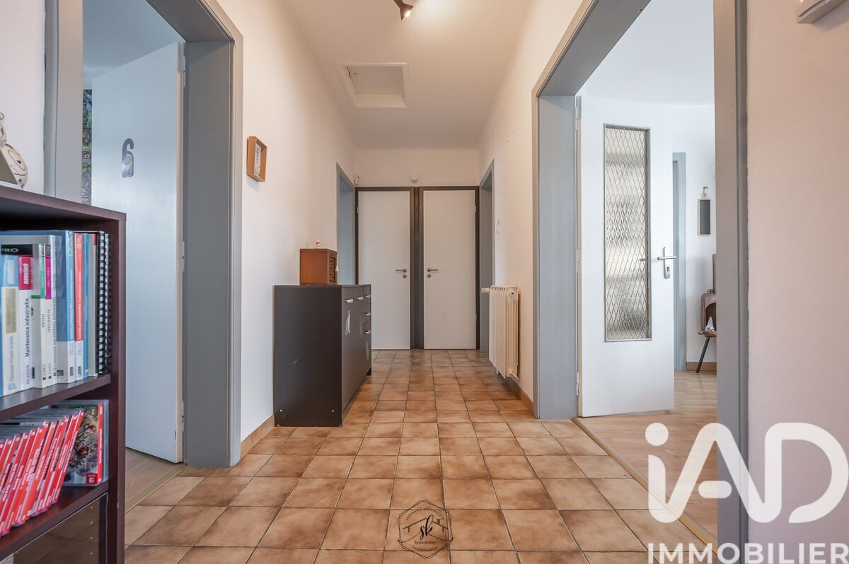 Vente Maison/villa 5 pièces - Photo 4