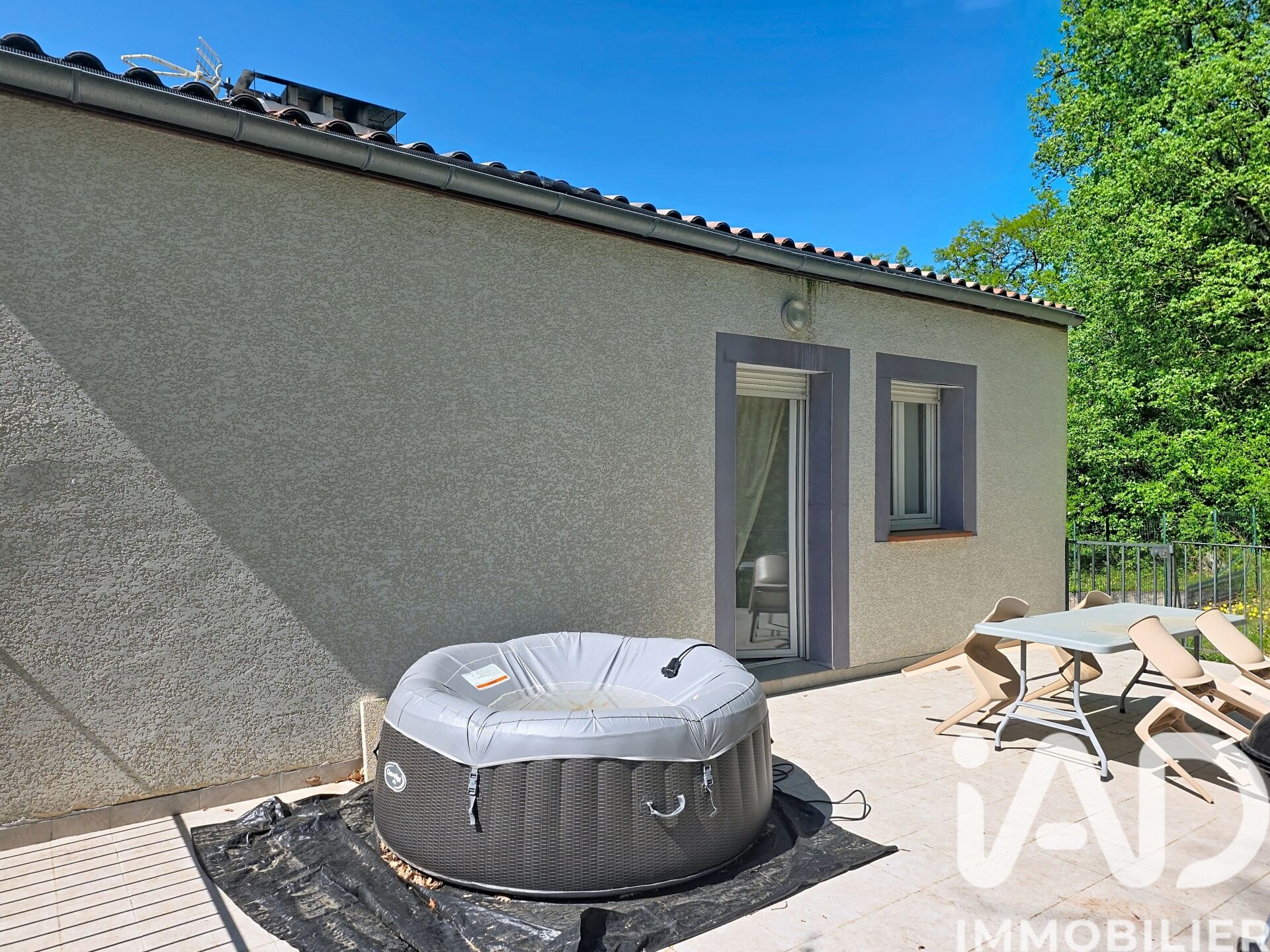 Vente Immeuble 140 m² - Photo 3