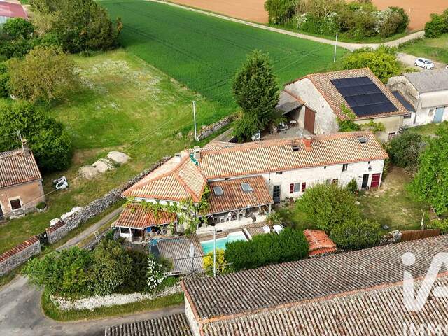 Vente Maison de campagne 6 pièces — photo du bien