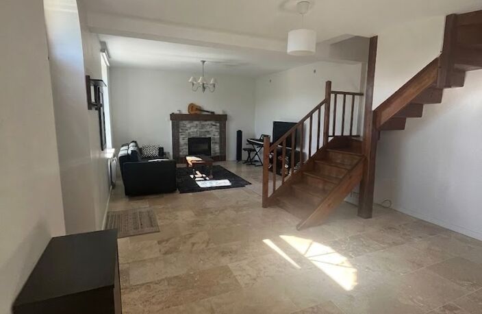 Vente Maison/villa 5 pièces — photo 3