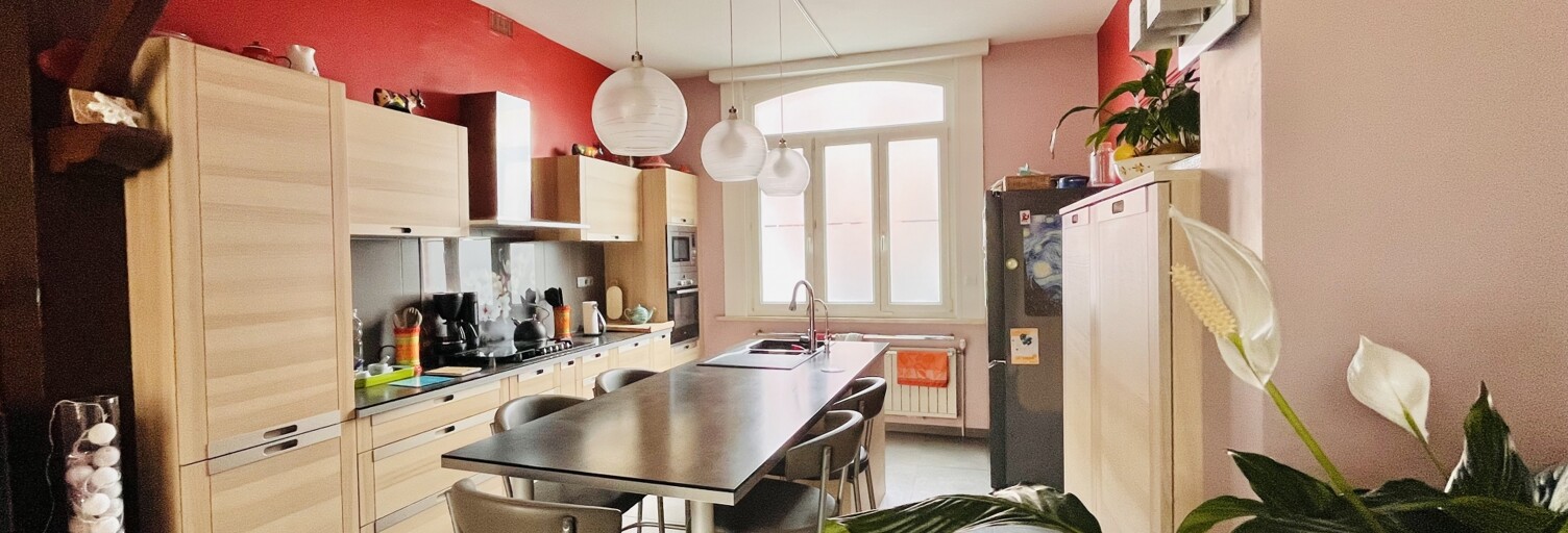 Maison 6 Pièces 150 m² à vendre à Valenciennes (59300)