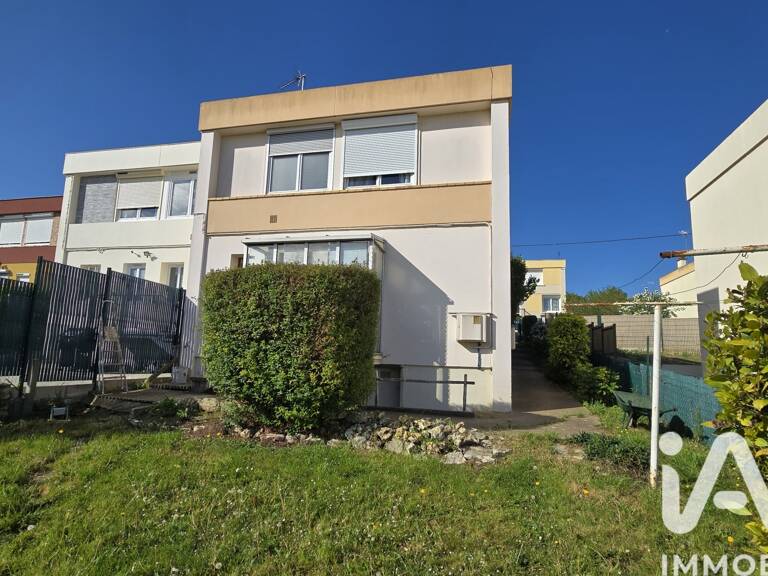 Vente Maison/villa 4 pièces — photo 1