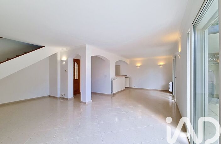 Vente Maison/villa 6 pièces — photo 3