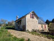 Maison en pierre de 6 pièces principales — photo 2