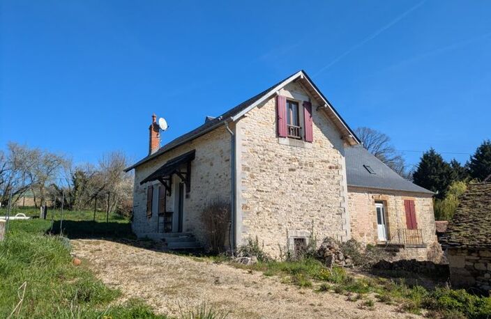 Maison en pierre de 6 pièces principales — photo 2