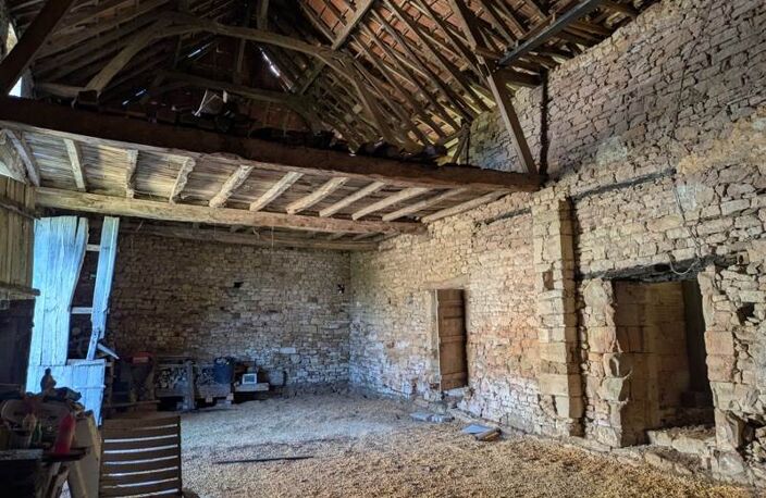 Maison en pierre de 6 pièces principales — photo 5