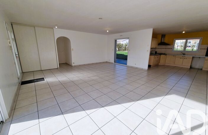 Vente Maison/villa 6 pièces — photo 2