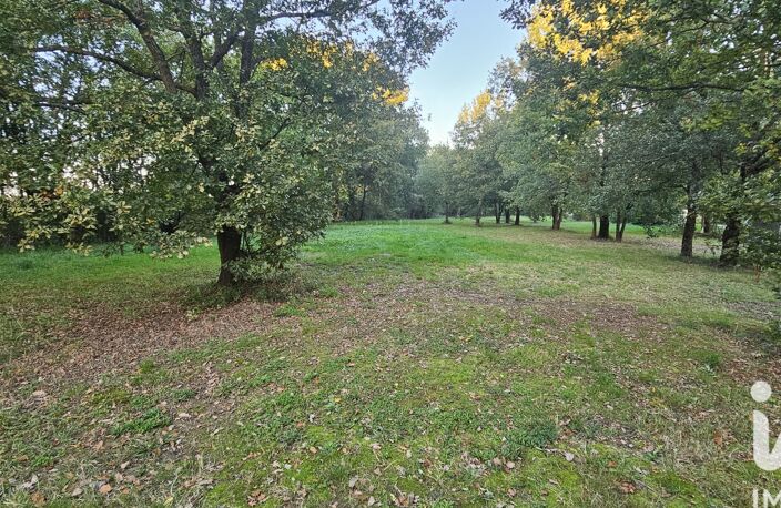 Vente Terrain 2 207 m&sup2; — photo 4