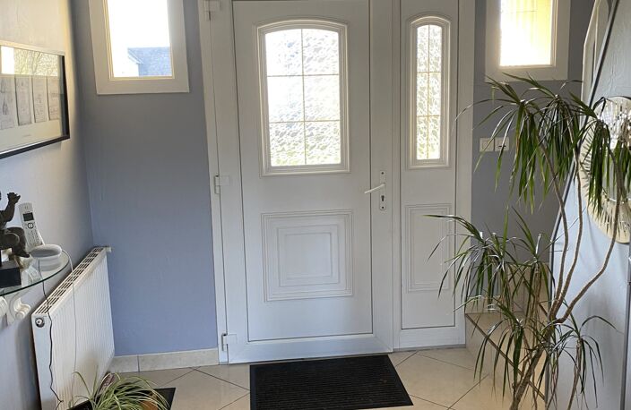 Vente Maison/villa 7 pièces — photo 2