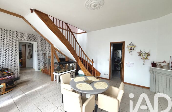 Vente Maison de ville 7 pièces — photo 2